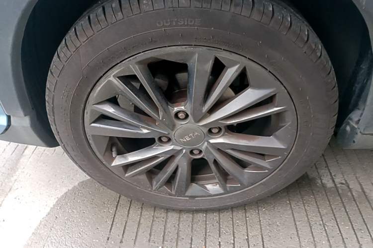 Used NETA V 2022 Chao 400 Lite Left Front Wheel Hub