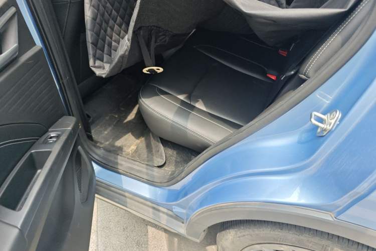 Used NETA V 2022 Chao 400 Lite Left Rear Seat
