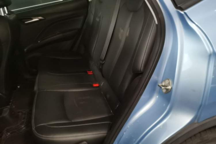 Used NETA V 2022 Long-Range Industry Custom Edition Left Rear Seat