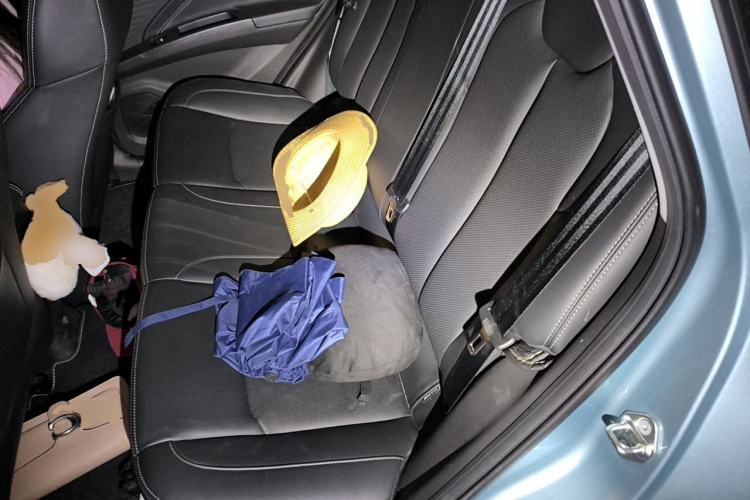 Used NETA V 2022 Chao 400 Lite Left Rear Seat