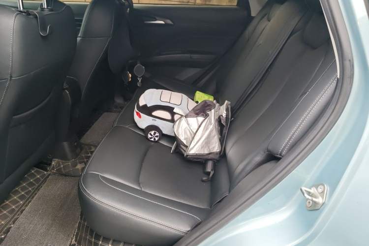 Used NETA V 2022 Chao 400 Lite Left Rear Seat
