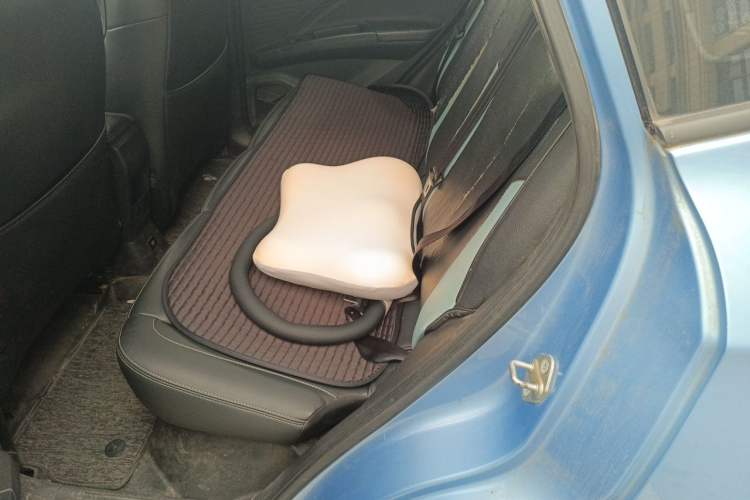 Used NETA V 2022 Chao 400 Lite Left Rear Seat