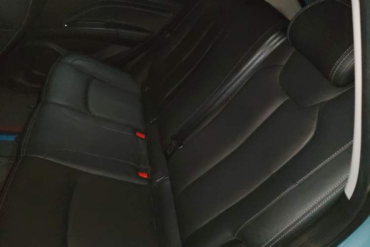 Used NETA V 2022 Chao 400 Lite Left Rear Seat