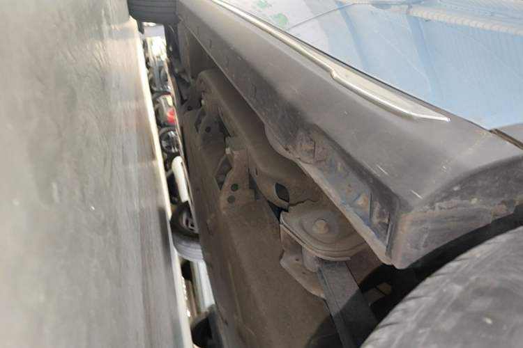 Used NETA V 2022 Chao 400 Lite Left Side Sill