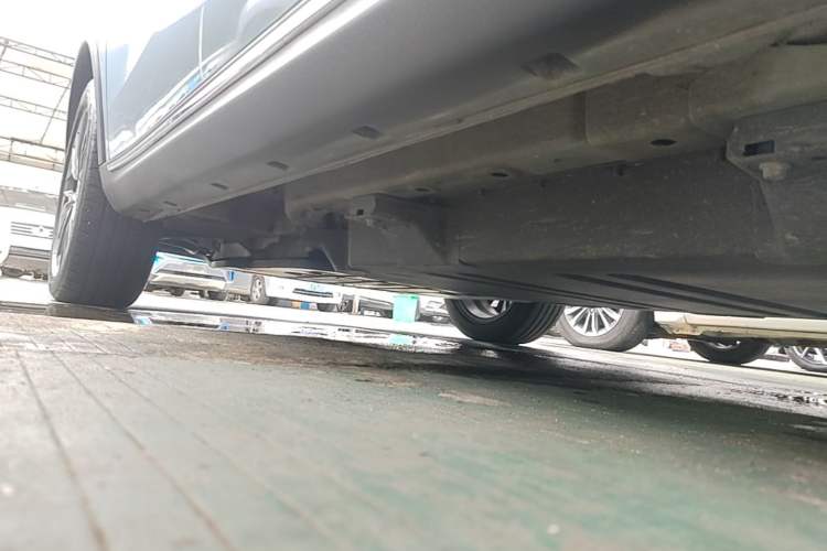 Used NETA V 2022 Chao 400 Left Side Sill