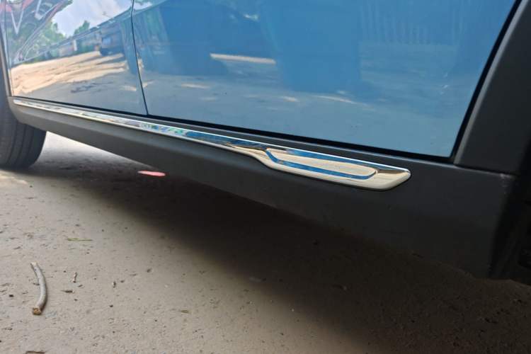 Used NETA V 2022 Chao 400 Lite Left Side Sill