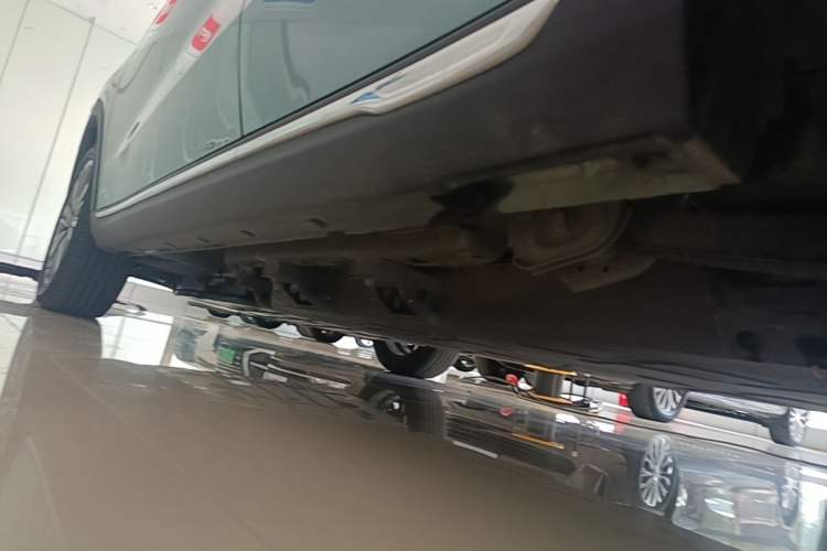 Used NETA V 2022 Chao 400 Lite Left Side Sill