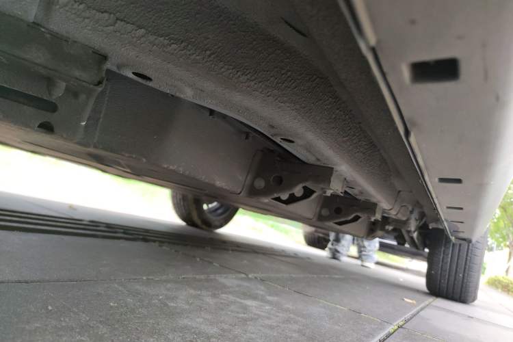 Used NETA V 2022 Chao 400 Lite Left Side Sill