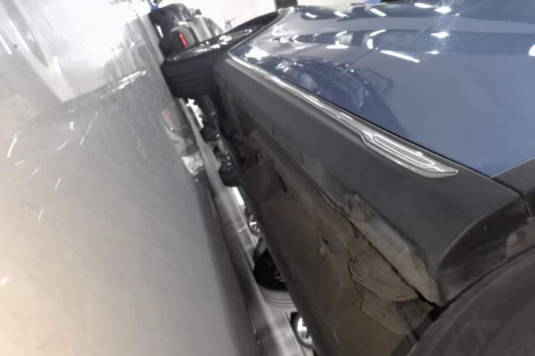 Used NETA V 2022 Chao 400 Lite Left Side Sill