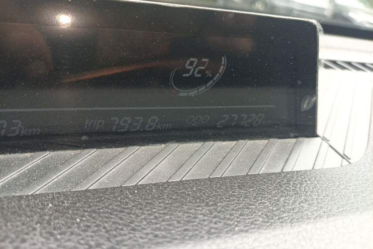 Used NETA V 2022 Chao 400 Lite Odometer Close Up