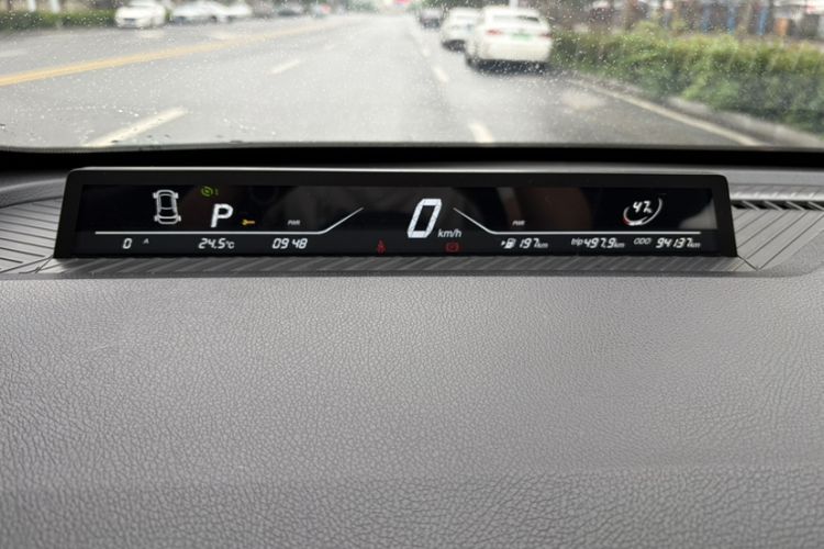 Used NETA V 2022 Chao 400 Lite Odometer Close Up