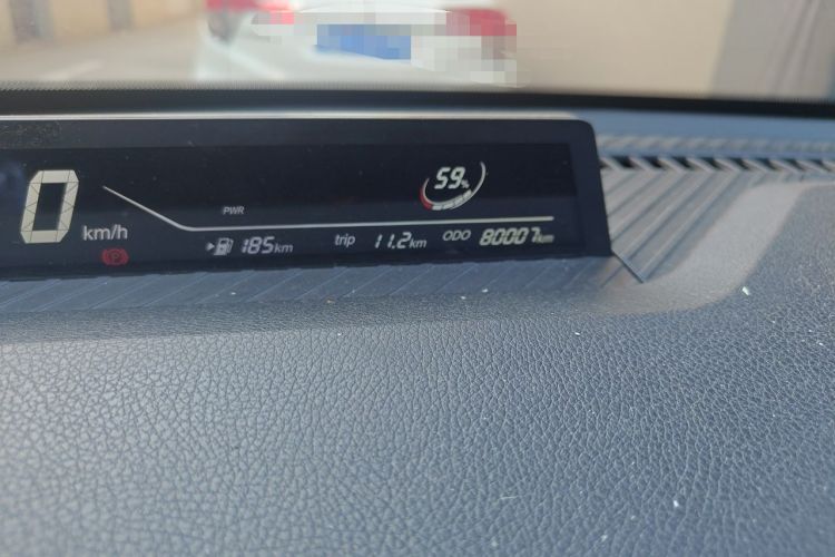 Used NETA V 2022 Standard Range Industry Custom Edition Odometer Close Up