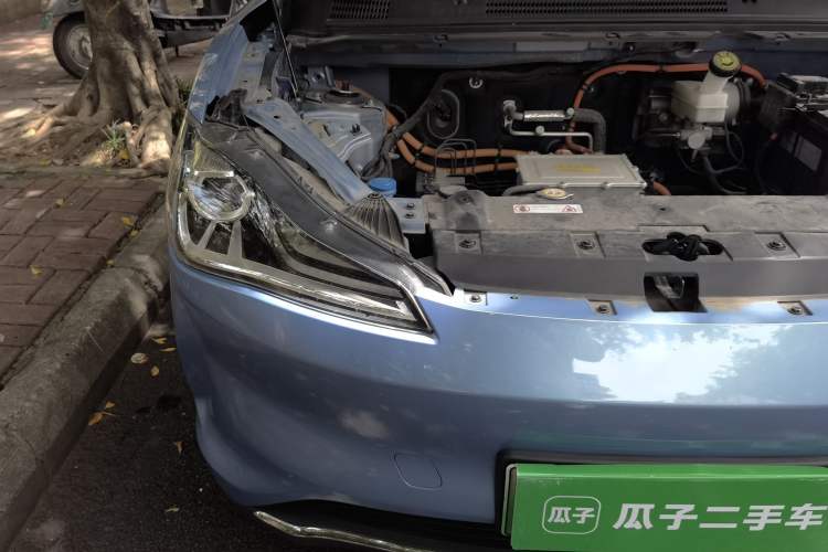 Used NETA V 2022 Chao 300 Lite Ternary Lithium Right Front Headlight
