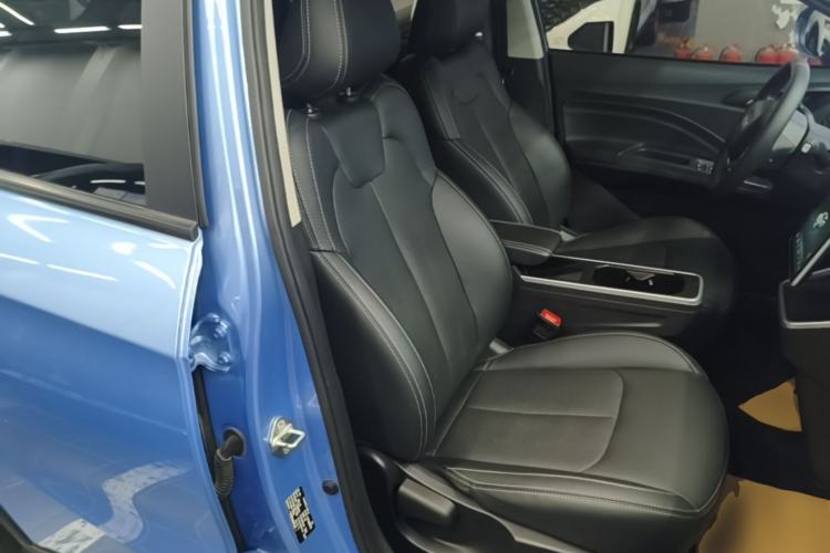 Used NETA V 2022 Chao 400 Lite Right Front Seat