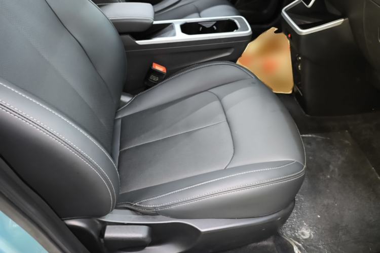 Used NETA V 2022 Chao 400 Lite Right Front Seat