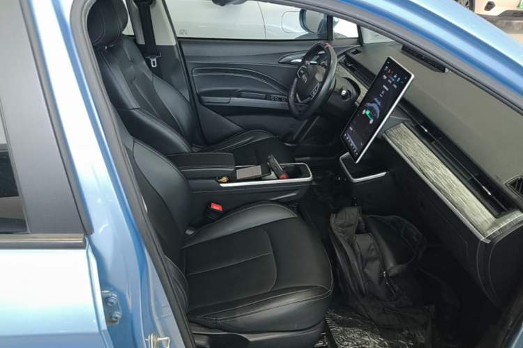 Used NETA V 2022 Chao 400 Lite Right Front Seat