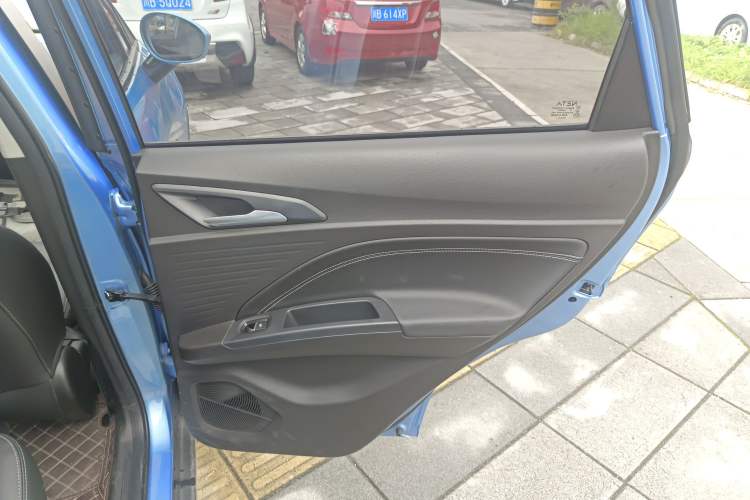 Used NETA V 2022 Chao 400 Lite Right Rear Door Interior