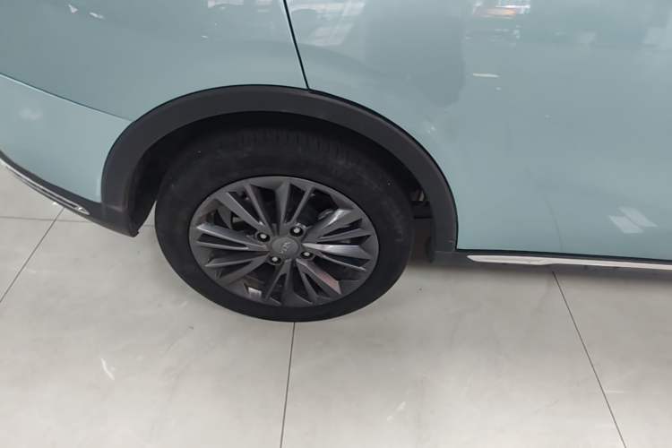 Used NETA V 2022 Chao 400 Lite Right Rear Wheel Hub