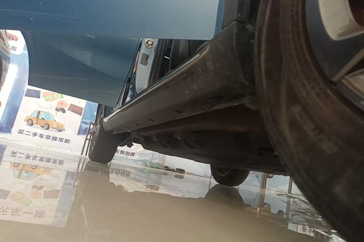 Used NETA V 2022 Chao 300 Lite Ternary Lithium Right Side Sill
