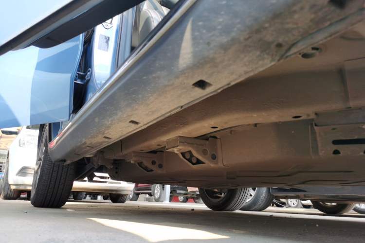 Used NETA V 2022 Chao 400 Lite Right Side Sill