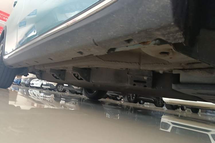 Used NETA V 2022 Chao 400 Lite Right Side Sill