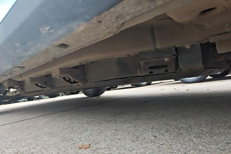 Used NETA V 2022 Chao 300 Lite Ternary Lithium Right Side Sill