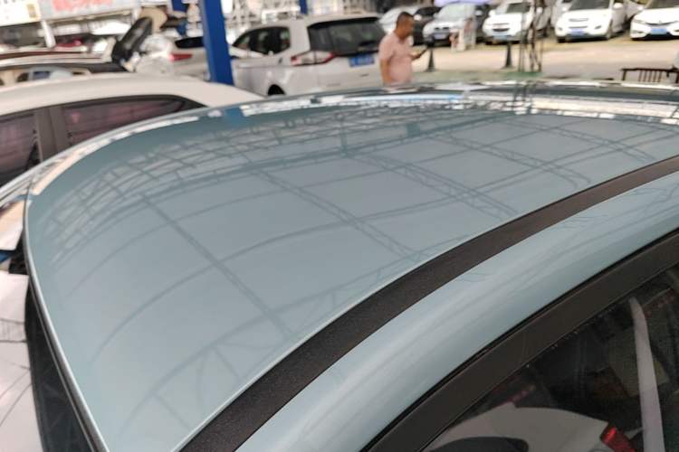 Used NETA V 2022 Chao 400 Roof