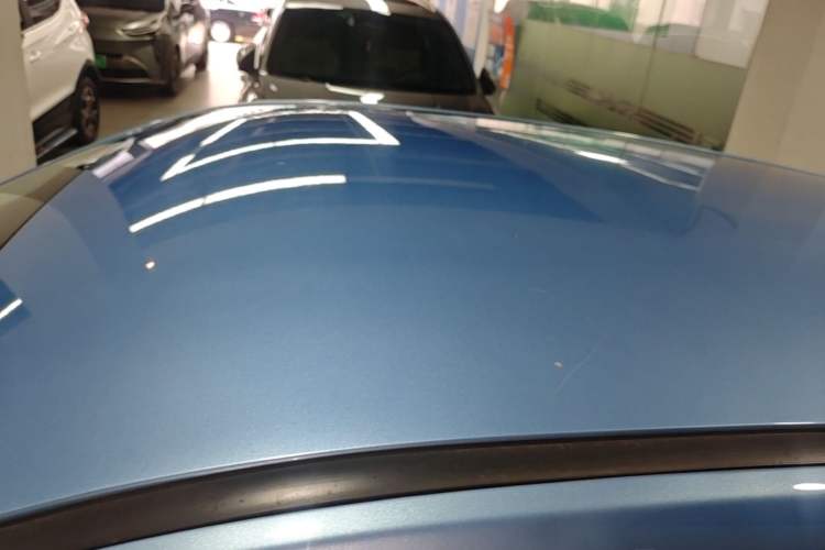 Used NETA V 2022 Long-Range Industry Custom Edition Roof