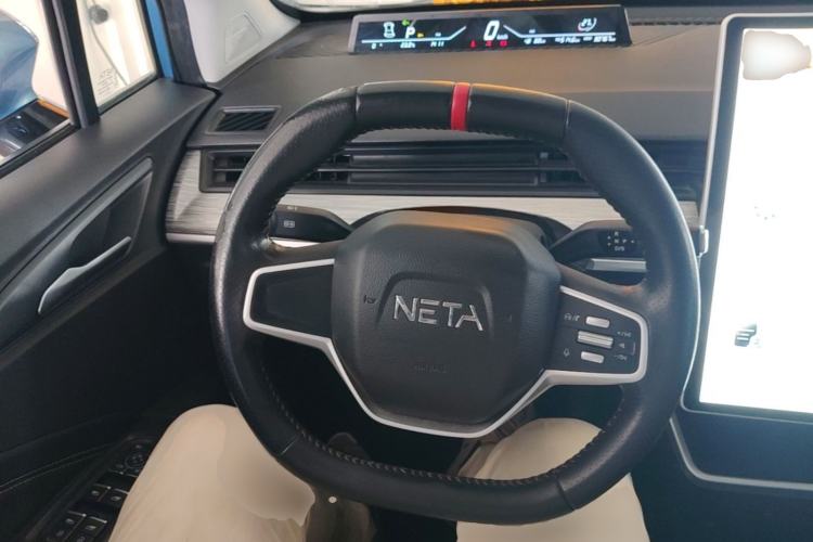 Used NETA V 2022 Chao 300 Lite Lithium Iron Phosphate Steering Wheel