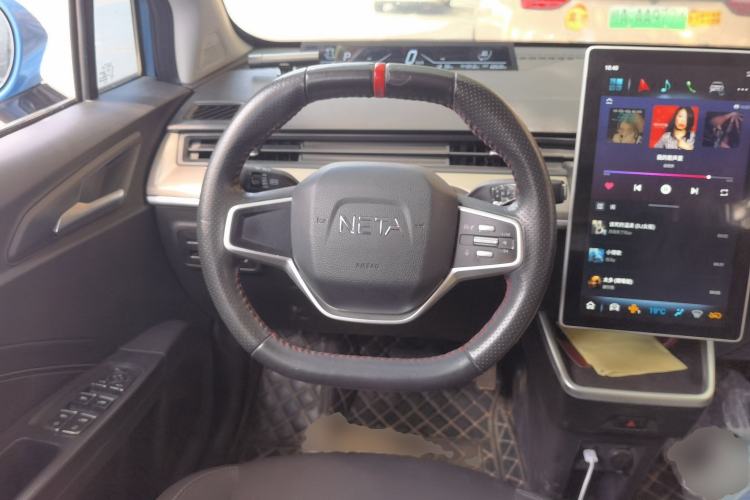 Used NETA V 2022 Chao 300 Lite Ternary Lithium Steering Wheel