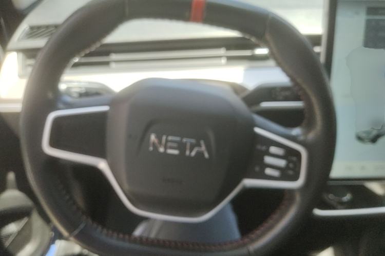 Used NETA V 2022 Chao 300 Lite Lithium Iron Phosphate Steering Wheel