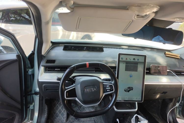 Used NETA V 2022 Chao 300 Lite Ternary Lithium Steering Wheel