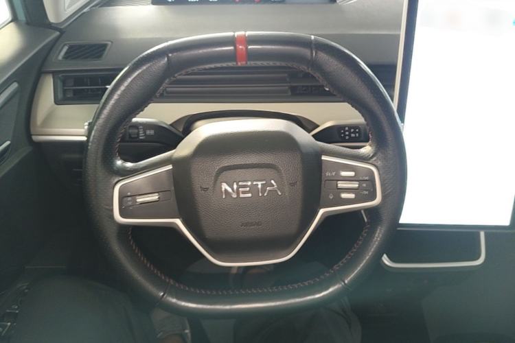 Used NETA V 2022 Pro Long-Range Smart Edition Steering Wheel