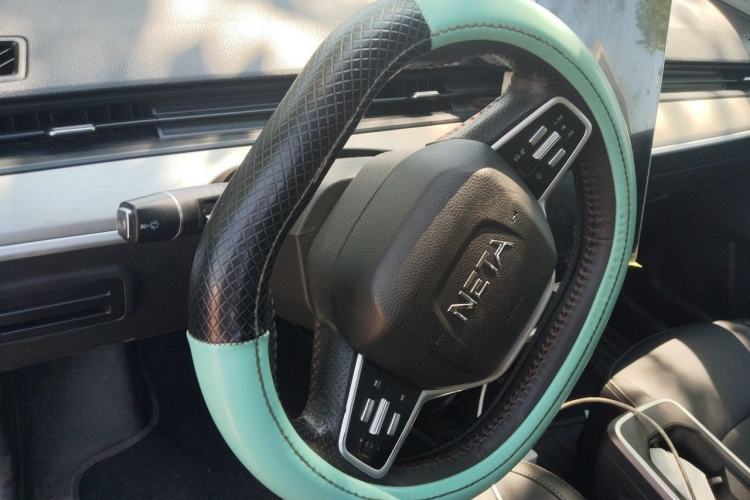 Used NETA V 2022 Pro Long-Range Smart Edition Steering Wheel