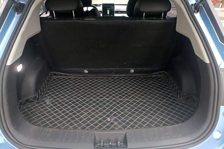 Used NETA V 2022 Chao 400 Lite Trunk