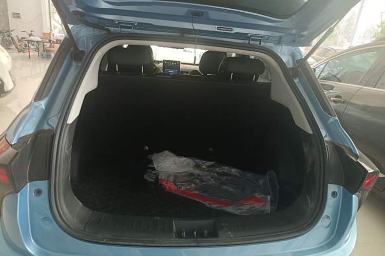 Used NETA V 2022 Chao 300 Lite Ternary Lithium Trunk