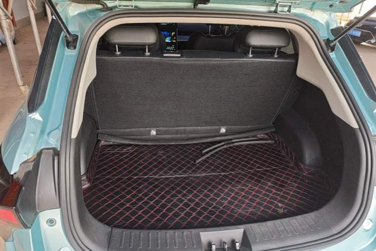 Used NETA V 2022 Chao 400 Lite Trunk