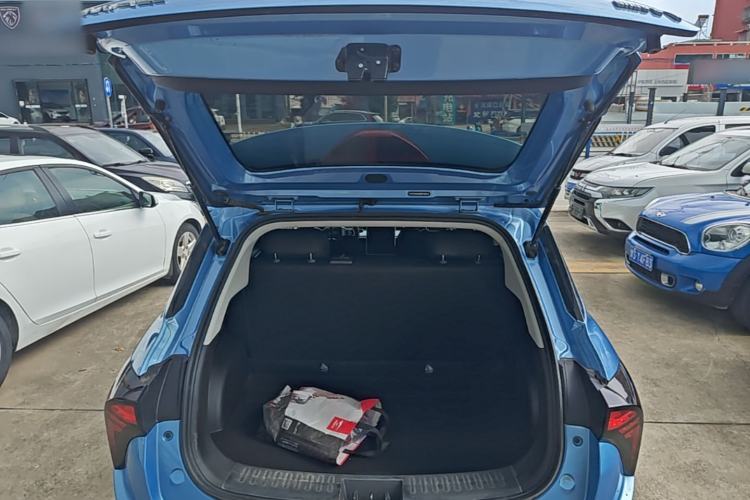Used NETA V 2022 Chao 300 Lite Ternary Lithium Trunk