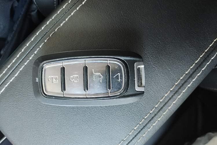 Used NETA V 2022 Chao 300 Industry Custom Edition Vehicle Key