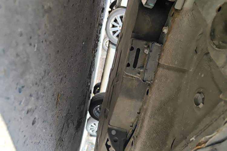 Used NETA V 2022 Chao 400 Lite Chassis Front Left