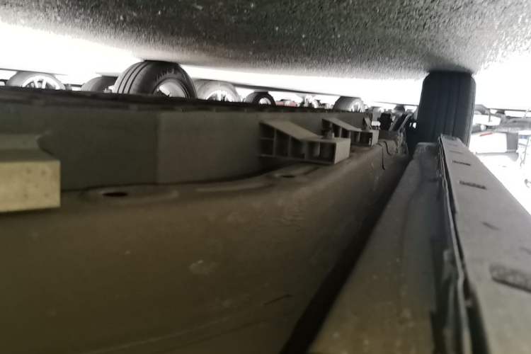Used NETA V 2022 Chao 300 Lite Lithium Iron Phosphate Chassis Front Right
