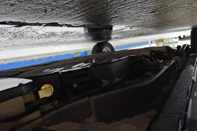 Used NETA V 2022 Pro Long-Range Smart Edition Chassis Front Right