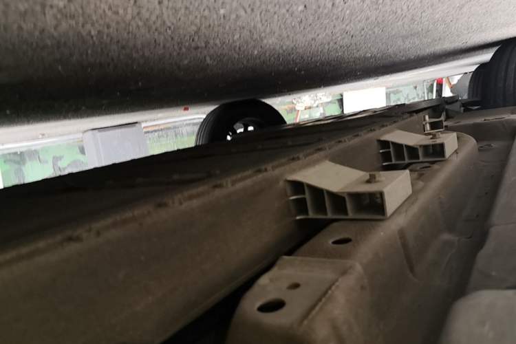 Used NETA V 2022 Chao 300 Lite Lithium Iron Phosphate Chassis Rear Left