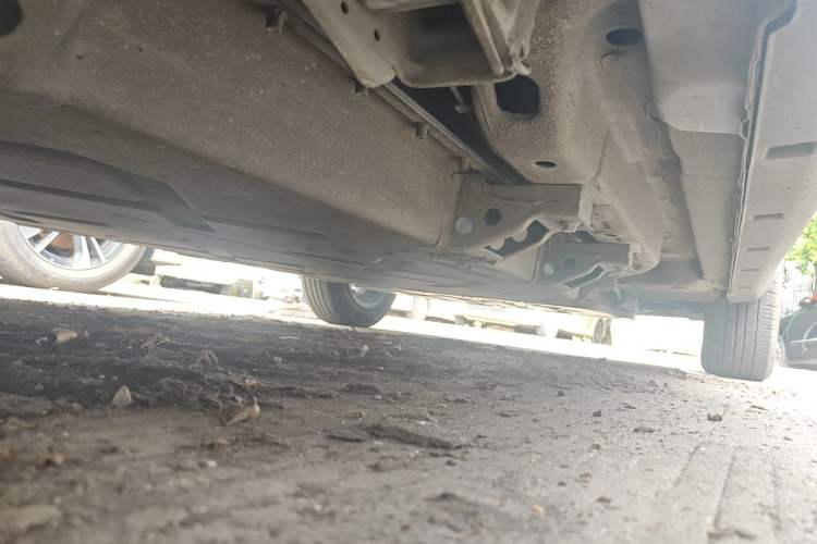 Used NETA V 2022 Long-Range Industry Custom Edition Chassis Rear Right