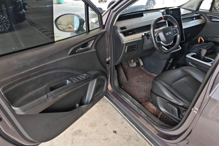 Used NETA V 2022 Chao 300 Industry Custom Edition Driver Seat
