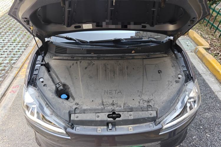 Used NETA V 2022 Chao 300 Lite Lithium Iron Phosphate Engine Bay