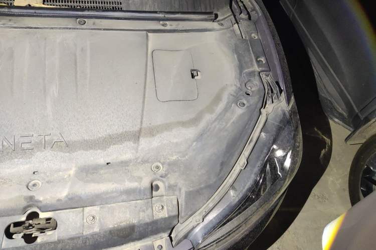 Used NETA V 2022 Chao 400 Lite Engine Bay Left