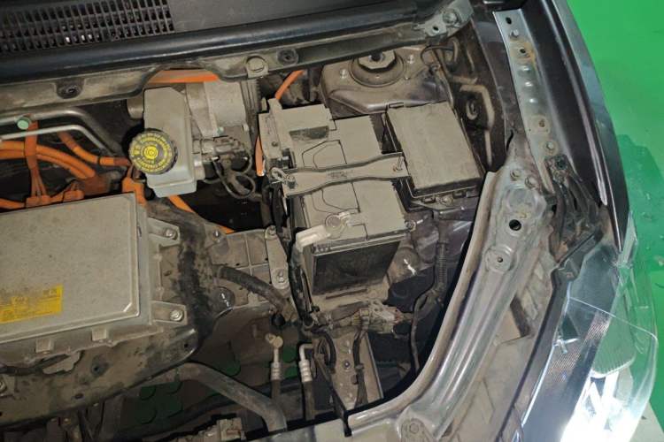 Used NETA V 2022 Chao 400 Lite Engine Bay Left
