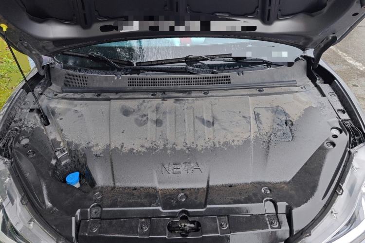 Used NETA V 2022 Pro Long-Range Smart Edition Engine Bay