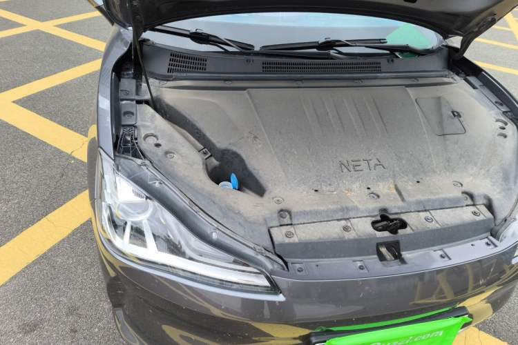 Used NETA V 2022 Chao 400 Lite Engine Bay Right